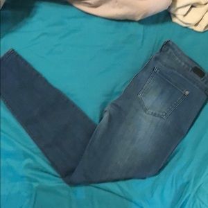 Skinny blue jeans